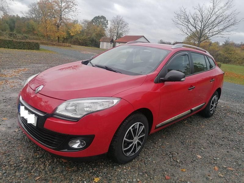 Gebraucht 2012 Renault Mégane III Kombi | 4.900 € (Fairer Preis) - Bild 1/4