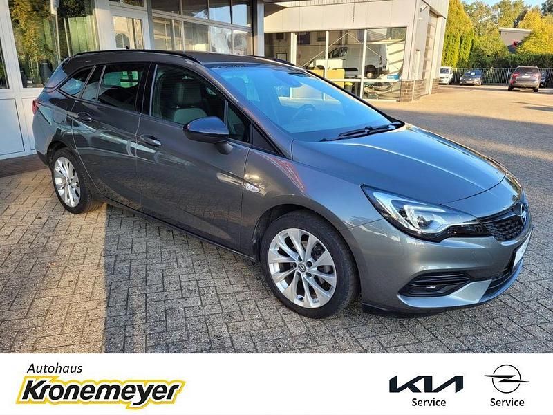 Gebraucht Opel Astra Business Elegance 122 PS (89 kW) 2021 Grau Kombi