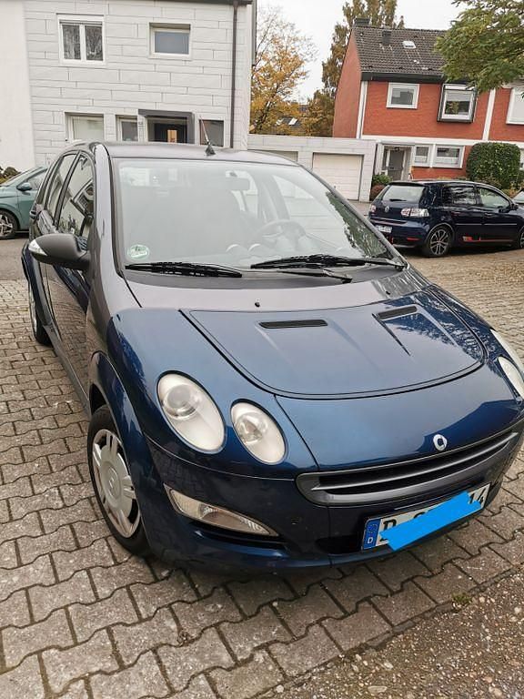 Blau Gebraucht 2005 Smart ForFour Passion Limousine | 1.380 € (Fairer Preis) - Bild 1/4