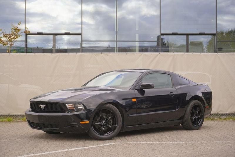 Gebraucht Ford Mustang 305 PS (224 kW) 2011 Schwarz