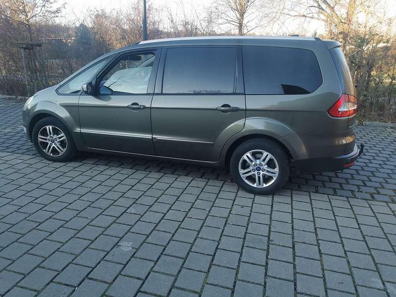 Gebraucht 2012 Ford Galaxy Titanium Van / Kleinbus | 3.550 € (Superpreis) - Bild 1/4
