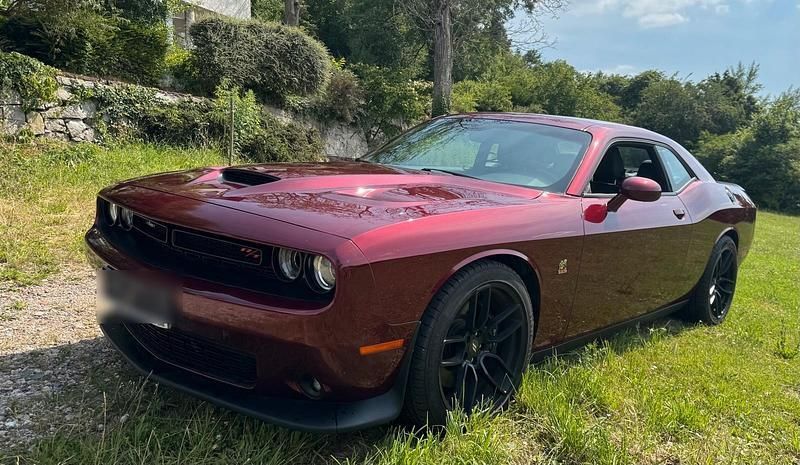 Rot Gebraucht 2021 Dodge Challenger Coupé | 37.000 € (Superpreis) - Bild 1/4