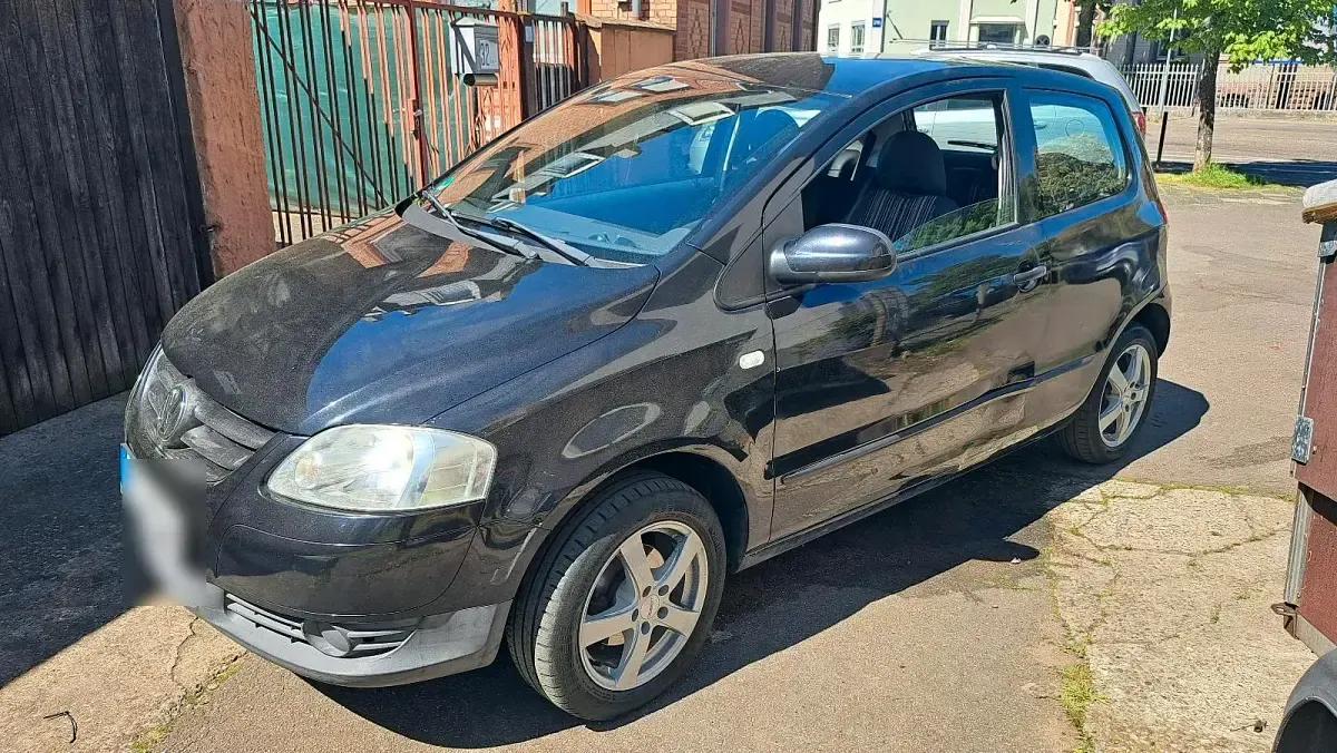Usata VW Fox 55 CV (40 kW) 2006 Nero Utilitaria