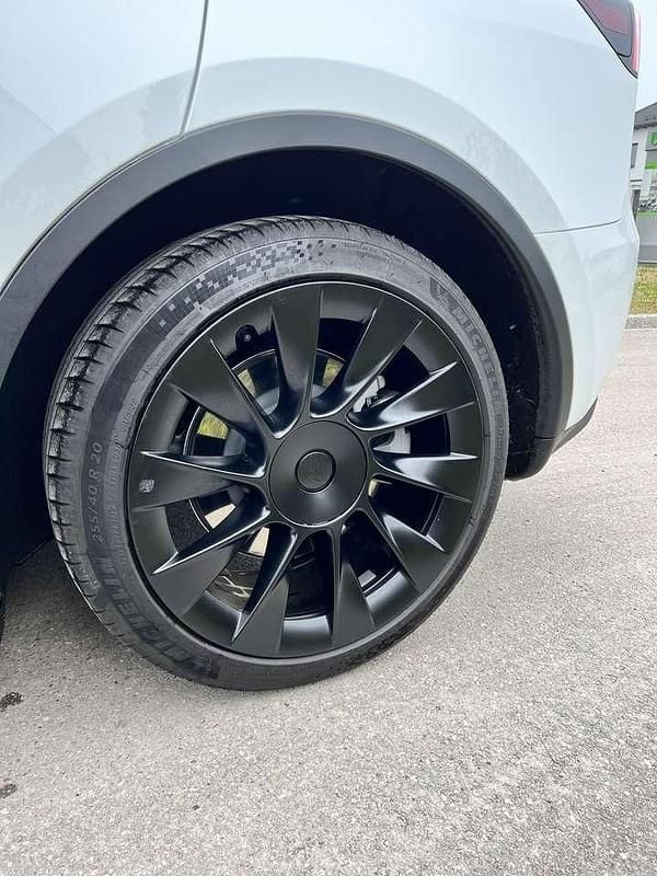 Gebraucht Tesla Model Y 378 kW (514 PS) 2023 Weiß SUV