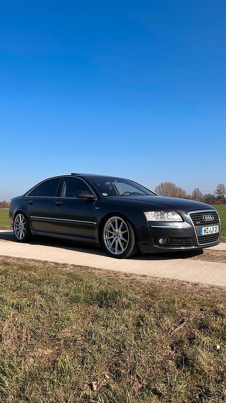 Gebraucht Audi A8 232 PS (170 kW) 2005 Blau Limousine