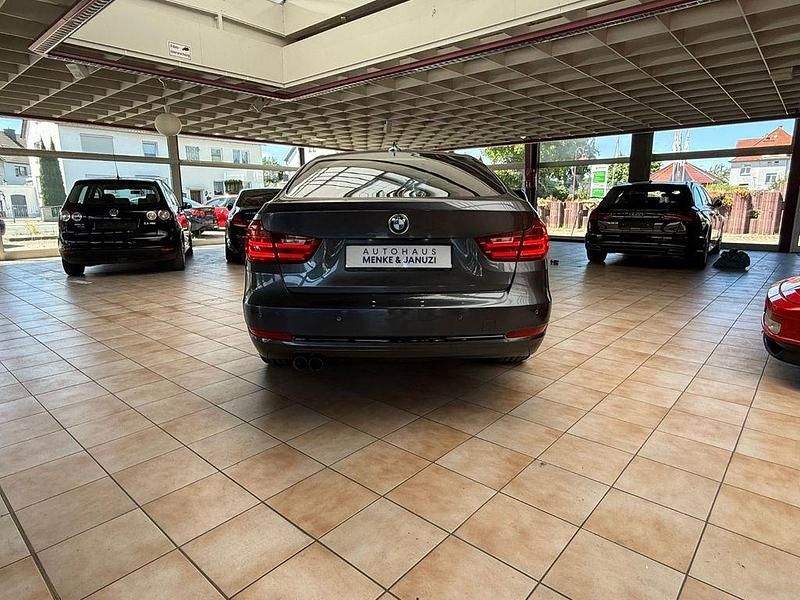 Gebraucht BMW 330 Gran Turismo Sport Line 258 PS (189 kW) 2015 Grau Limousine