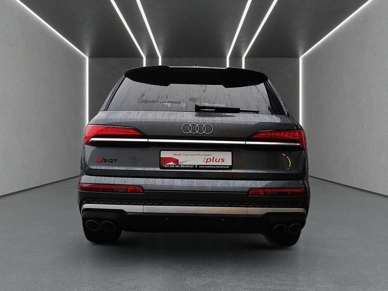 Gebraucht Audi SQ7 Sport 507 PS (372 kW) 2025 Grau SUV