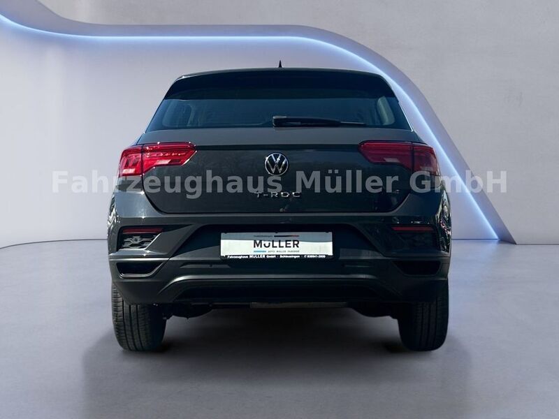 Gebraucht VW T-Roc Basis 116 PS (85 kW) 2021 Grau SUV