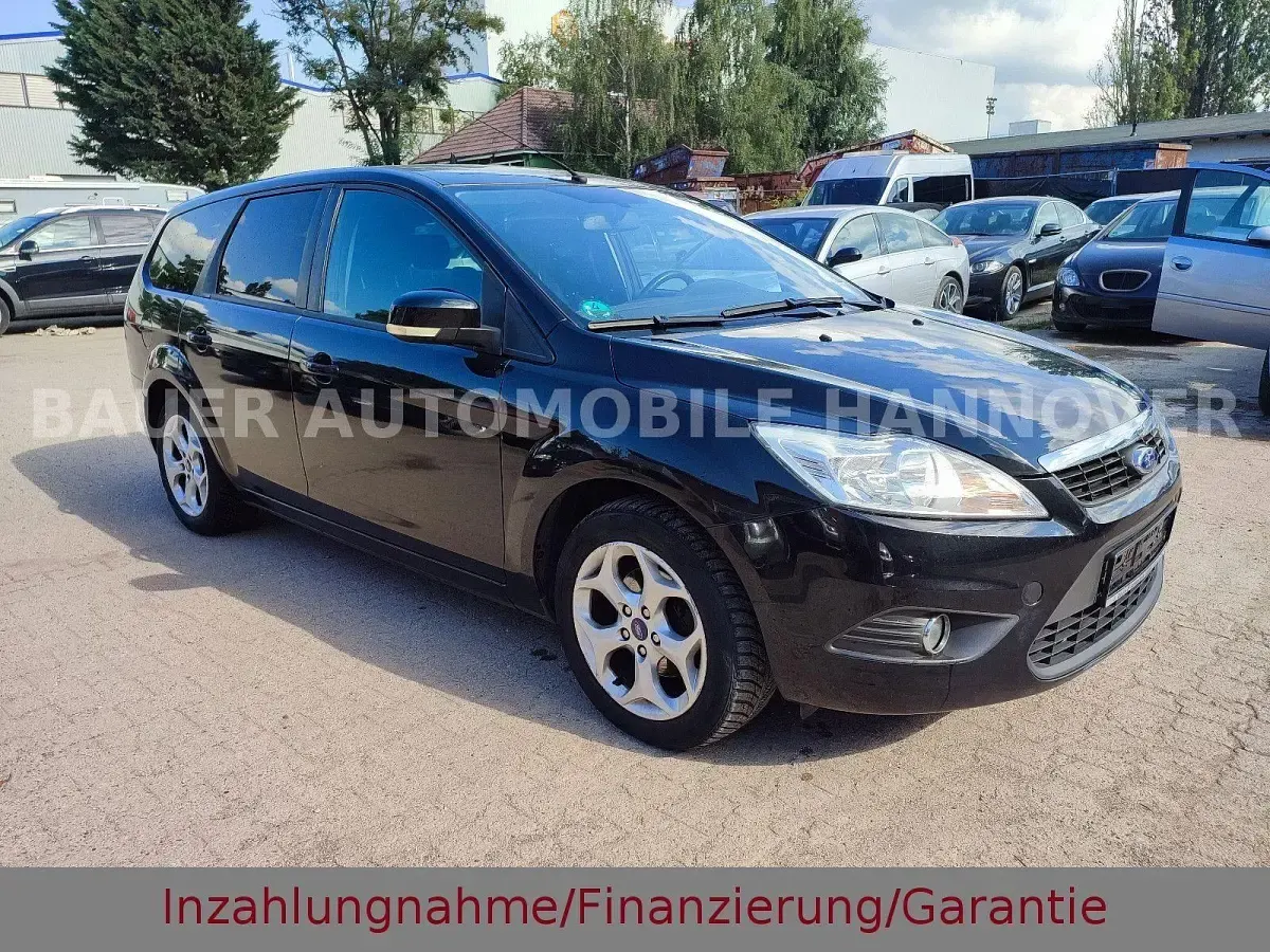 Gebraucht Ford Focus Viva 109 PS (80 kW) 2010 Schwarz Kombi