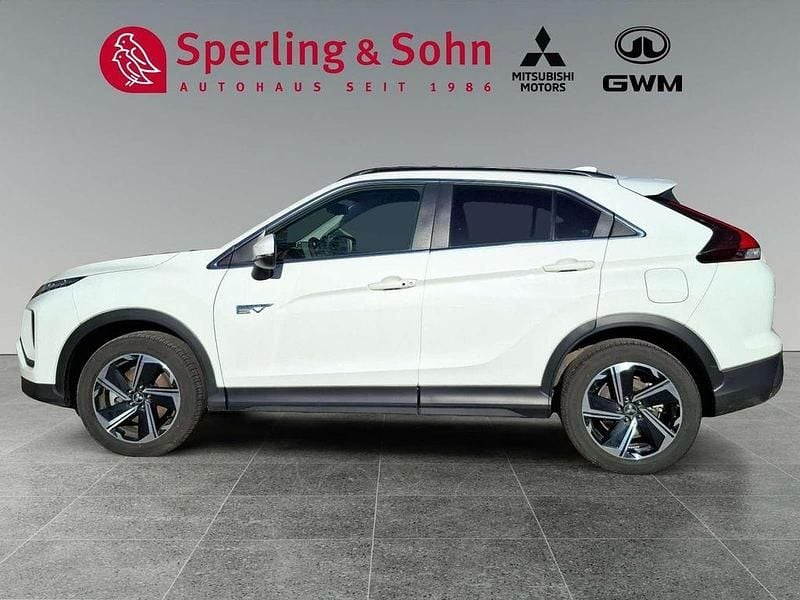 Używany Mitsubishi Eclipse Cross Basis 188 KM (138 kW) 2024 Biały SUV