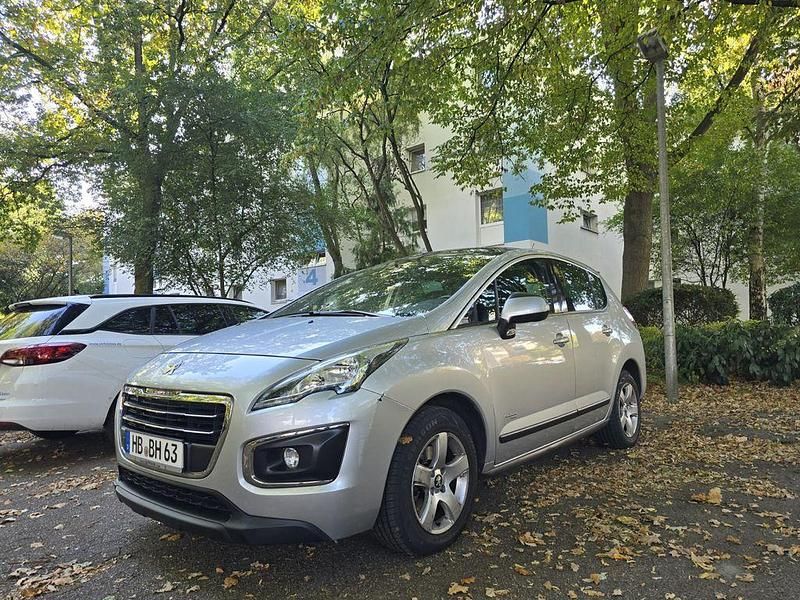 Silber Gebraucht 2014 Peugeot 3008 Business-Line SUV | 7.990 € (Fairer Preis) - Bild 1/4