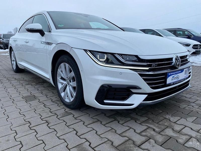 Gebraucht VW Arteon R 190 PS (139 kW) 2019 Weiß Kleinwagen