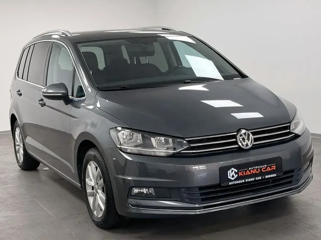 Gebraucht VW Touran Highline 272 PS (200 kW) 2019 Grau Van / Kleinbus