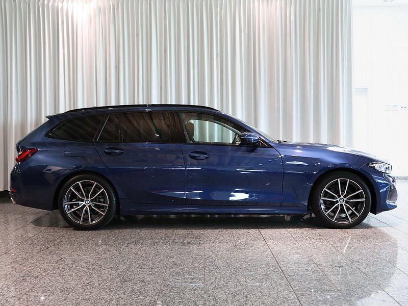Gebraucht BMW 320 Performance 184 PS (135 kW) 2023 Phytonicblau Kombi