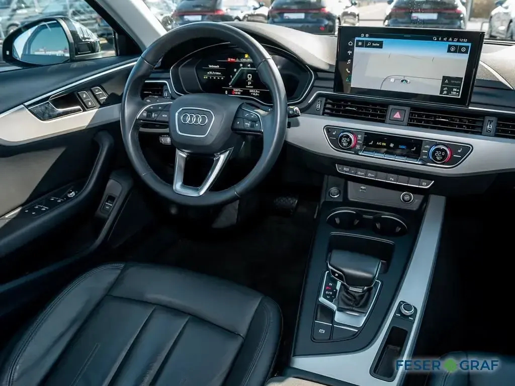 Gebraucht Audi A4 Advanced 204 PS (150 kW) 2022 Mythosschwarz metallic Kombi