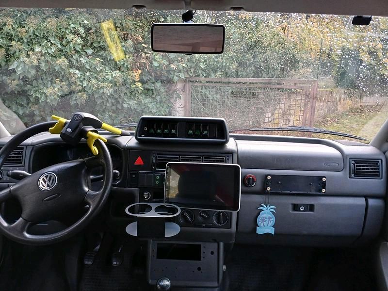 Gebraucht VW T4 102 PS (75 kW) 2000 Rot Van