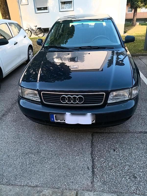 Braun Gebraucht 1996 Audi A4 Limousine | 380 € (Superpreis) - Bild 1/4