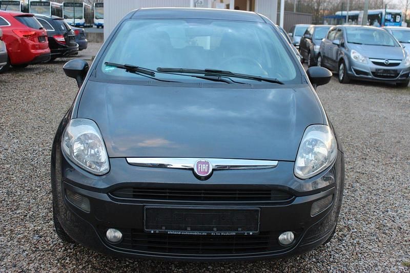 Gebraucht Fiat Punto Evo Dynamic 77 PS (56 kW) 2010 Grau Kleinwagen