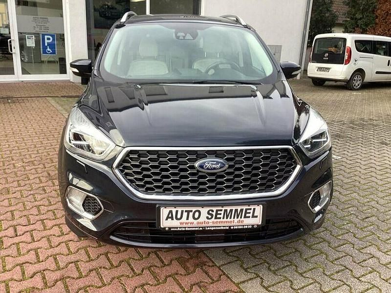 Gebraucht Ford Kuga Vignale 179 PS (131 kW) 2019 Panther blau metallic SUV