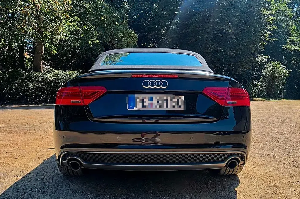 Gebraucht Audi A5 Cabriolet Ambiente 245 PS (180 kW) 2014 Schwarz Cabrio