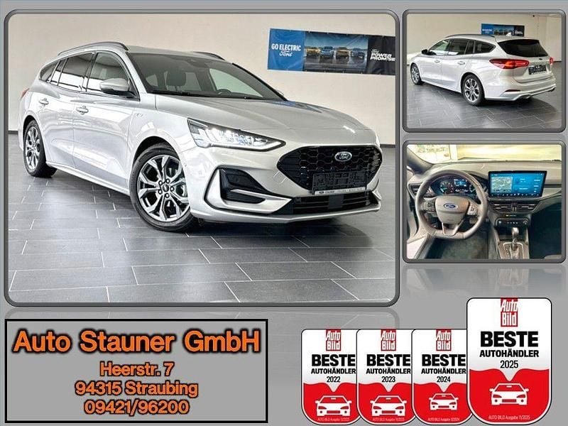 Silber Gebraucht 2024 Ford Focus ST-Line Limousine | 20.780 € (Superpreis) - Bild 1/4