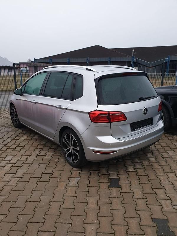Gebraucht VW Golf VII 110 PS (80 kW) 2015 Silber Limousine