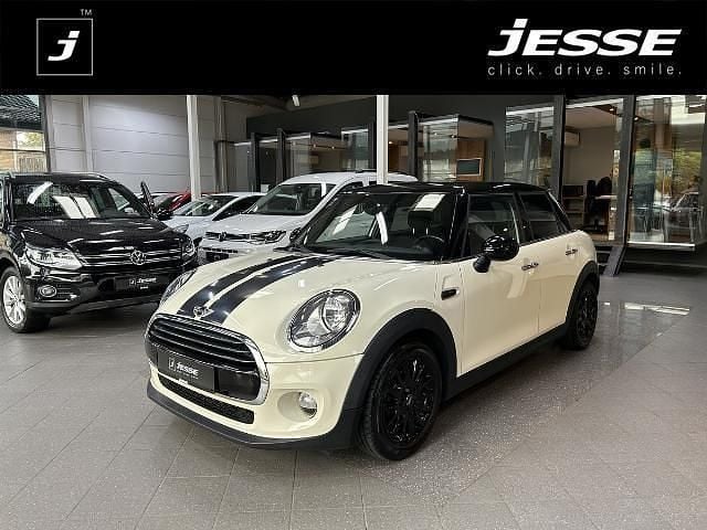 Pepper white Gebraucht 2017 Mini Cooper Kleinwagen | 13.490 € (Guter Preis) - Bild 1/4