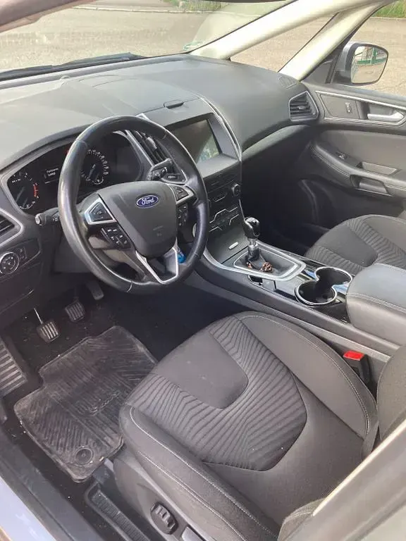 Gebraucht Ford S-MAX Trend 150 PS (110 kW) 2019 Silber Van / Kleinbus