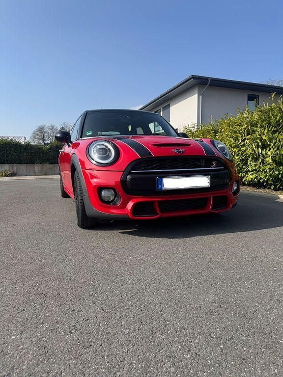 Gebraucht Mini John Cooper Works 192 PS (141 kW) 2019 Rot Kleinwagen