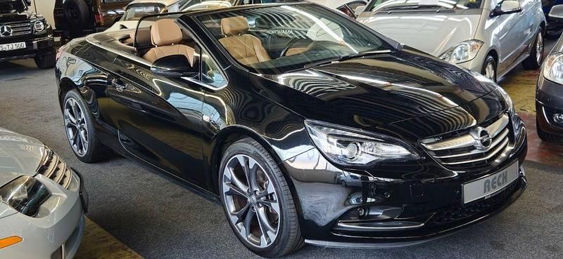 Schwarz Gebraucht 2017 Opel Cascada Active Cabrio | 17.000 € (Etwas zu teuer) - Bild 1/4