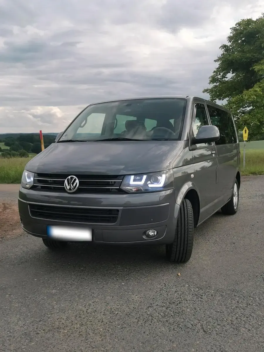 Gebraucht VW Multivan California 180 PS (132 kW) 2013 Grau Van / Kleinbus