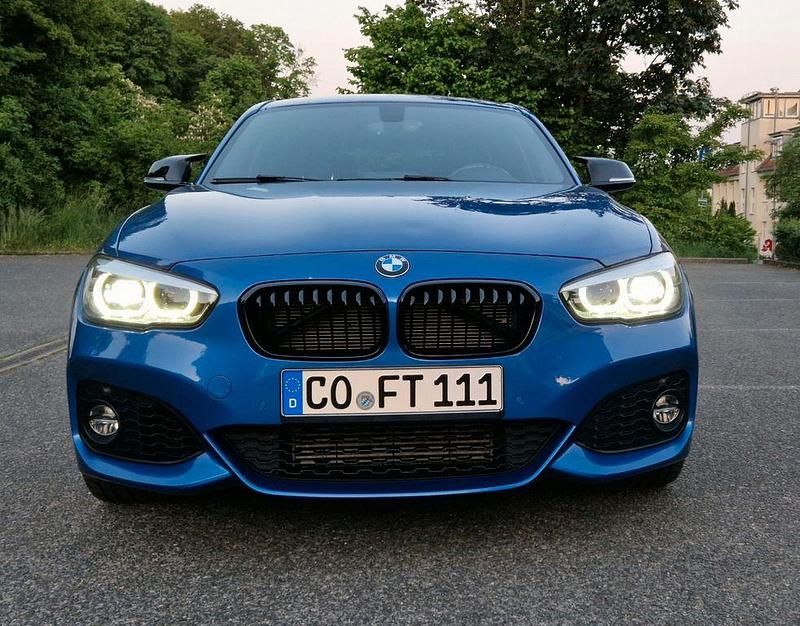 Blau Gebraucht 2018 BMW 118 M Sport Kleinwagen | 15.600 € (Fairer Preis) - Bild 1/4