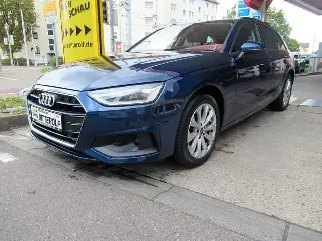 Gebraucht Audi A4 204 PS (150 kW) 2021 Blau Kombi