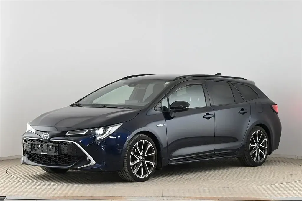 Gebraucht Toyota Corolla Club 152 PS (111 kW) 2021 Schwarz Kombi