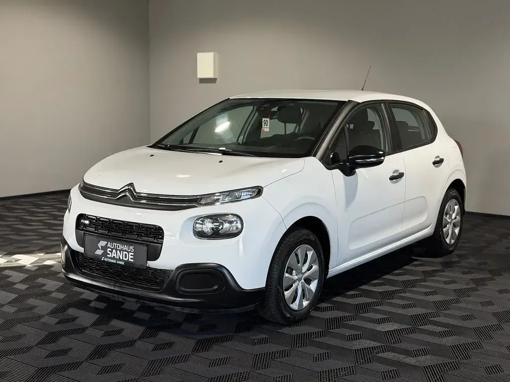 Gebraucht Citroën C3 Live 68 PS (50 kW) 2017 Weiß Limousine