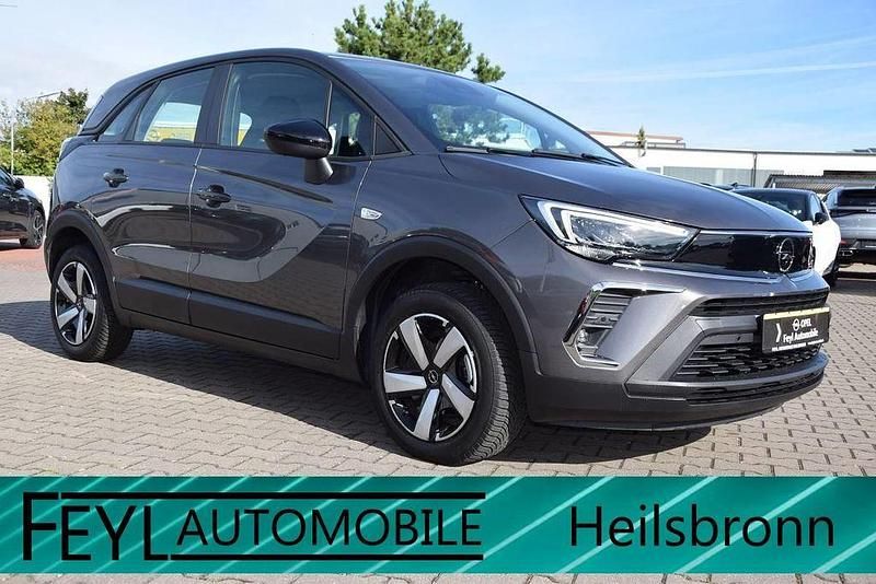 Grau Gebraucht 2024 Opel Crossland Enjoy SUV | 19.850 € (Fairer Preis) - Bild 1/4