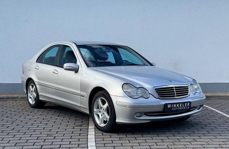 Gebraucht Mercedes C220 Avantgarde 143 PS (105 kW) 2001 Limousine