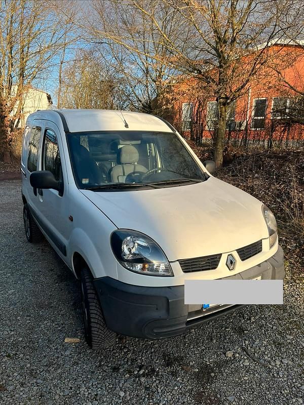 Second-hand Renault Kangoo 84 CP (61 kW) 2005 Alb Monovolum
