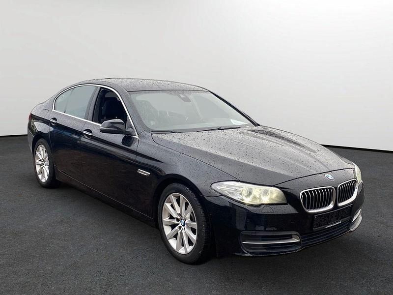 Schwarz Gebraucht 2014 BMW 520 Performance Limousine | 9.999 € (Fairer Preis) - Bild 1/4