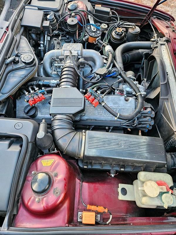 Gebraucht BMW 735 211 PS (155 kW) 1992 Rot Limousine