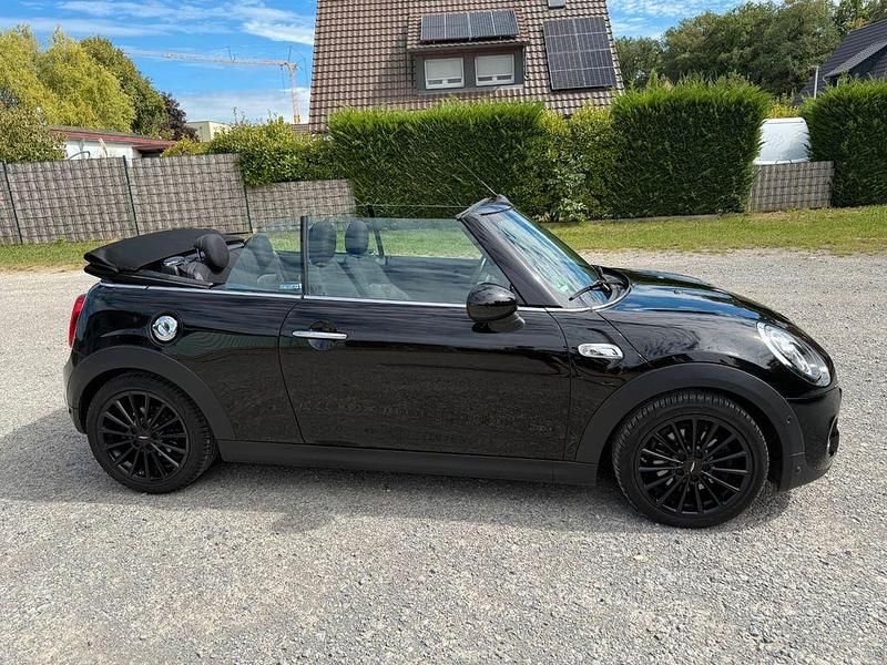 Gebraucht Mini Cooper S 192 PS (141 kW) 2018 Schwarz Kleinwagen