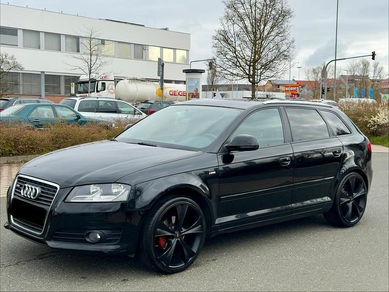 Gebraucht Audi A3 S-Line 131 PS (96 kW) 2010 Schwarz Kleinwagen