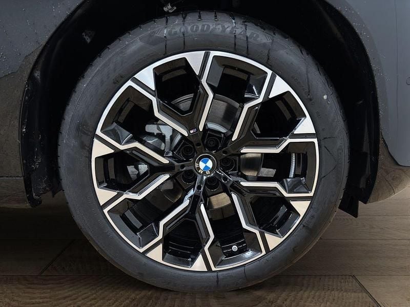 Neu BMW X3 M Sport 299 PS (219 kW) 2025 Grau SUV