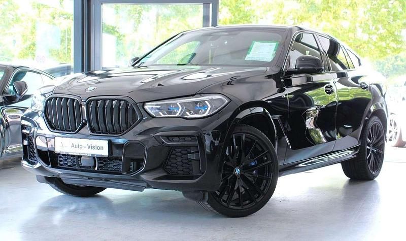 Black sapphire metallic Gebraucht 2022 BMW X6 M SUV | 61.900 € (Fairer Preis) - Bild 1/3