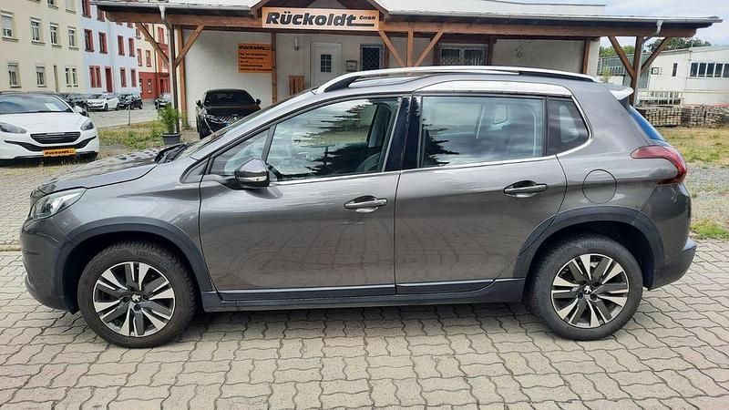 Gebraucht Peugeot 2008 Allure 110 PS (80 kW) 2017 SUV
