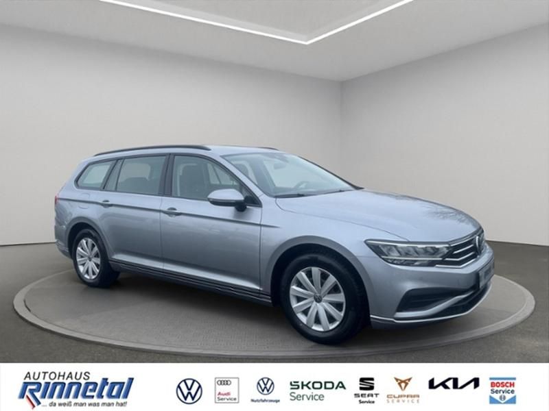 Gebraucht VW Passat Conceptline 150 PS (110 kW) 2022 Pyritsilber metallic Kombi