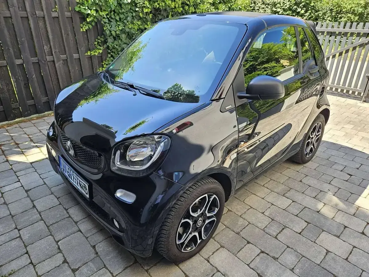 Gebraucht Smart ForTwo Cabrio Passion 90 PS (66 kW) 2017 Schwarz Cabrio
