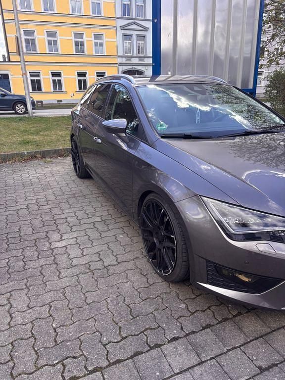 Gebraucht Seat Leon ST FR 180 PS (132 kW) 2016 Kombi