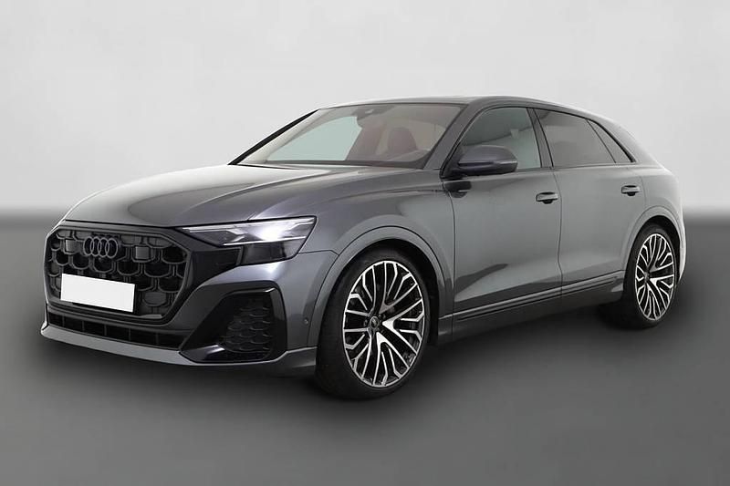 Gebraucht Audi Q8 S-Line 286 PS (210 kW) 2024 Grau SUV