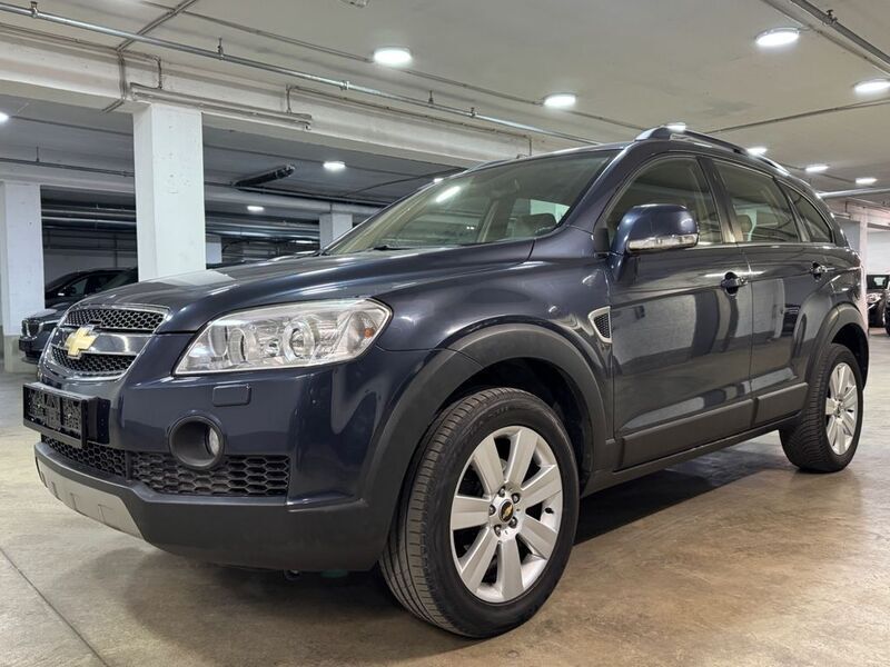 Blau Gebraucht 2007 Chevrolet Captiva LT SUV | 8.999 € - Bild 1/4